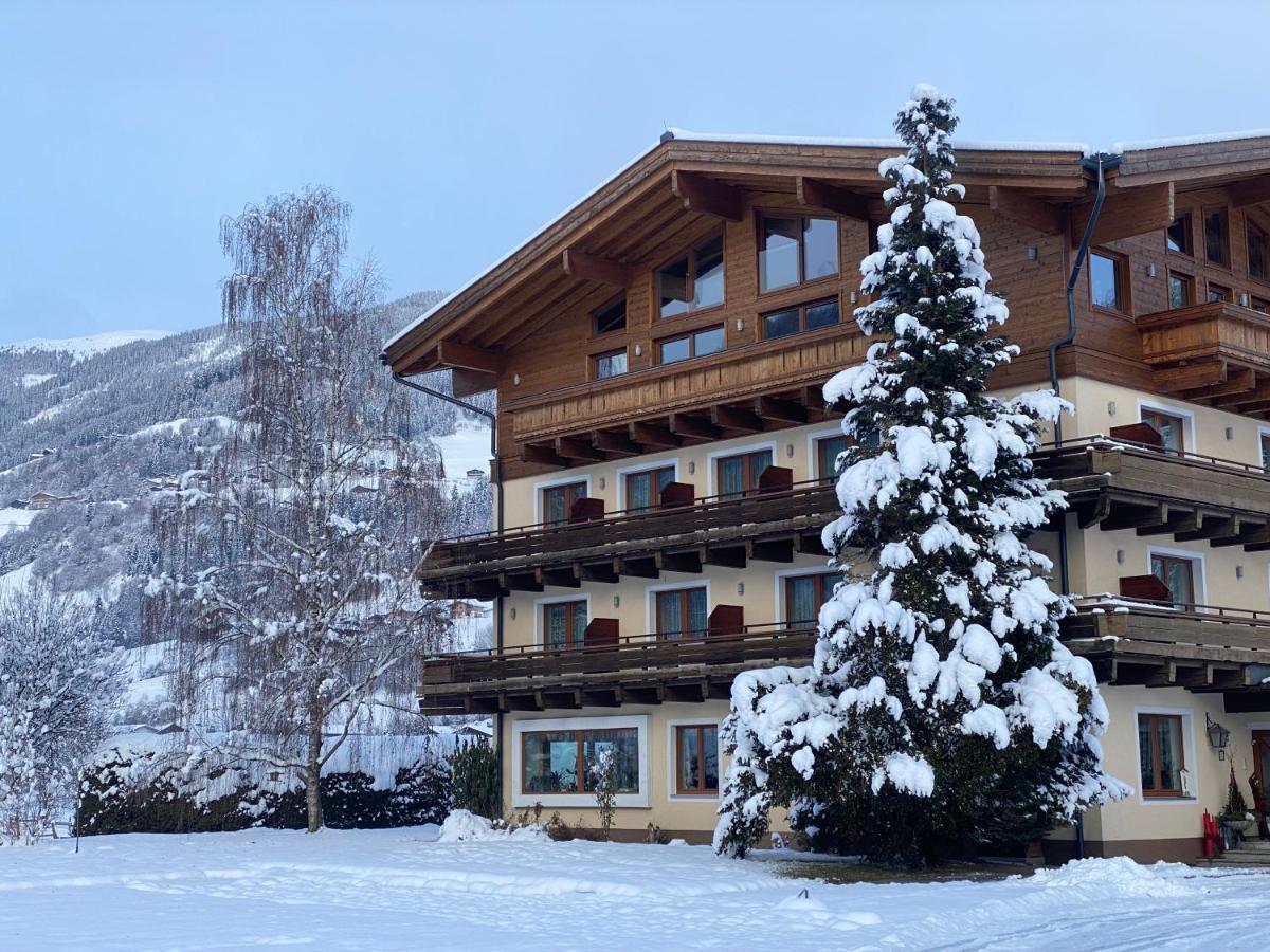 Pension Dorferwirt Bramberg am Wildkogel Esterno foto
