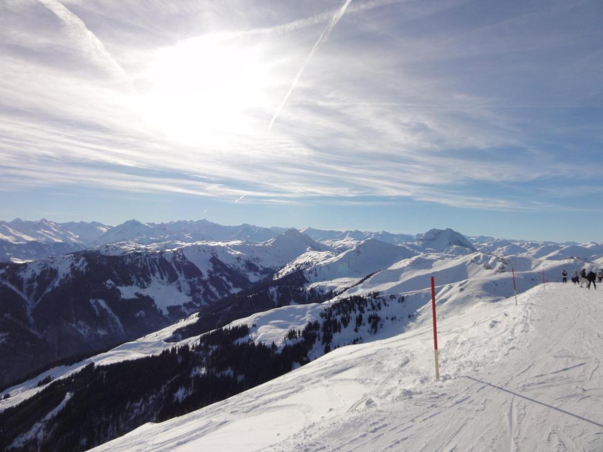 Pension Dorferwirt Bramberg am Wildkogel Esterno foto