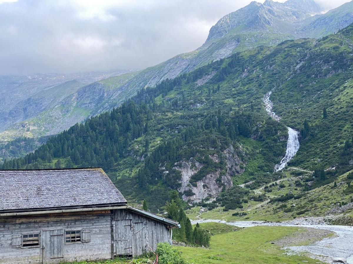 Pension Dorferwirt Bramberg am Wildkogel Esterno foto