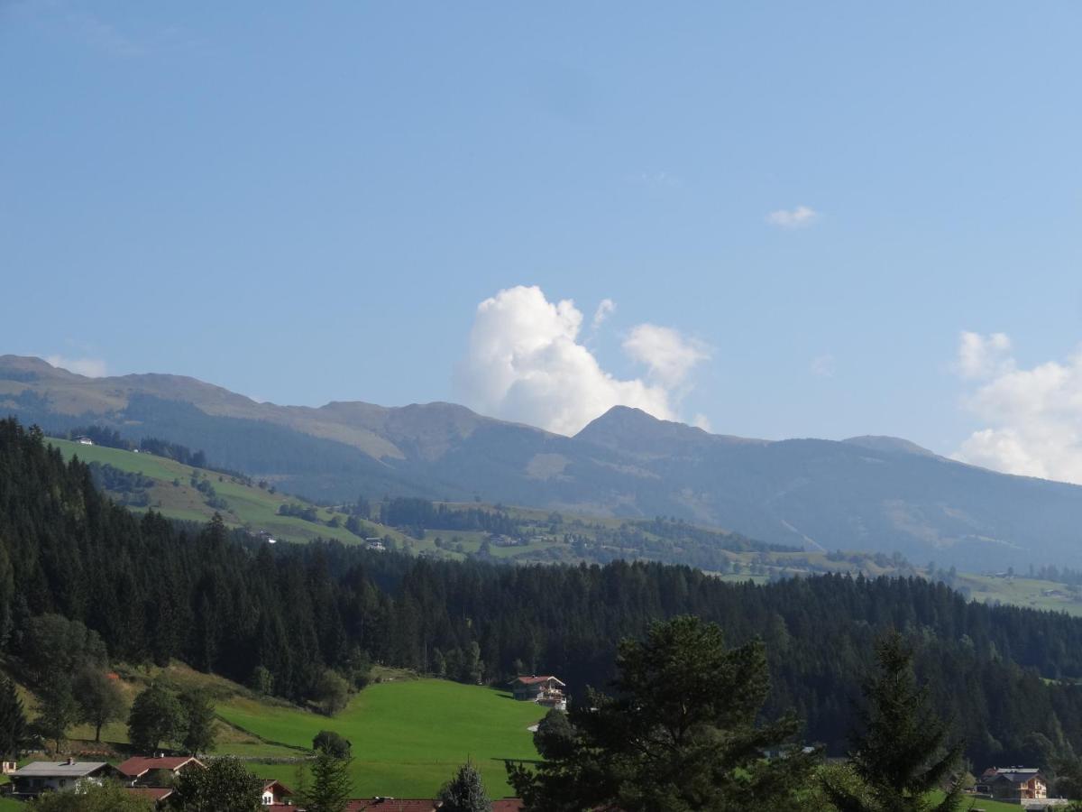 Pension Dorferwirt Bramberg am Wildkogel Esterno foto