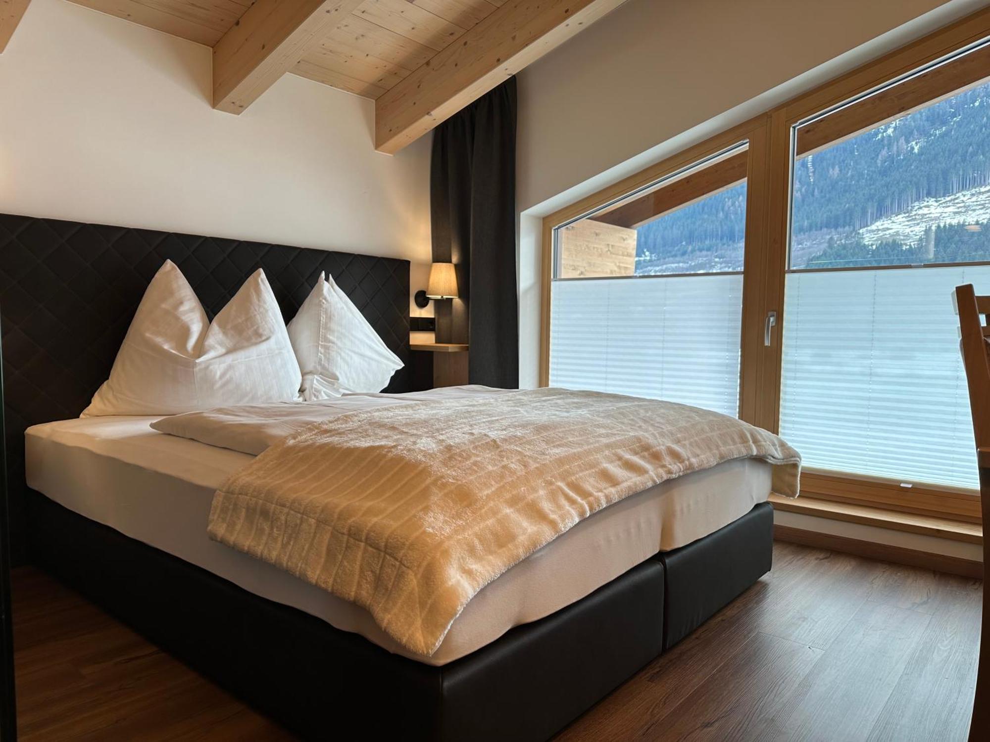 Pension Dorferwirt Bramberg am Wildkogel Esterno foto